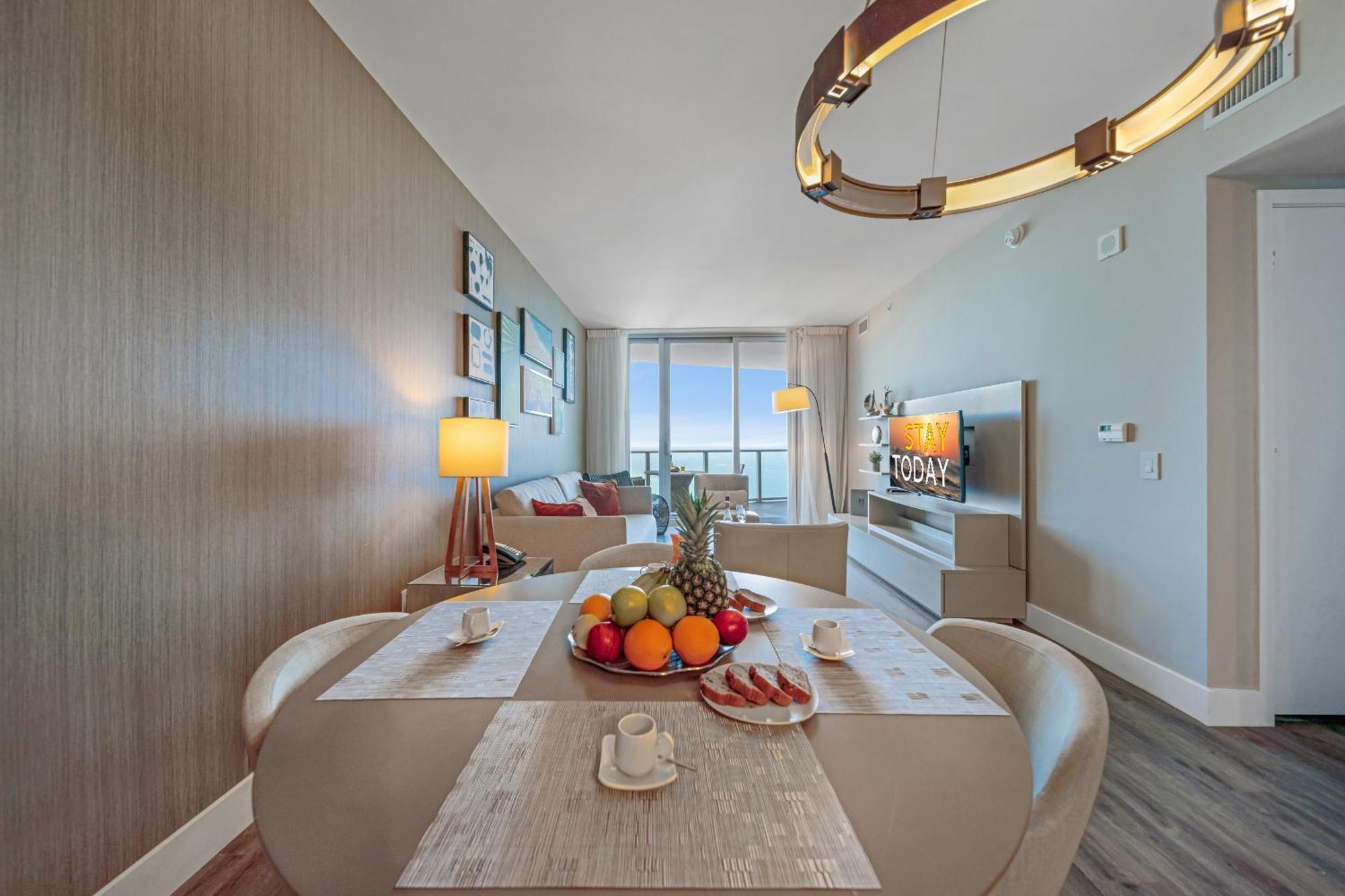 הוליווד Splendid Resort - Oceanview 1Bdr & 1Ba Apt Right On The Beach, Heated Pool, Gym מראה חיצוני תמונה